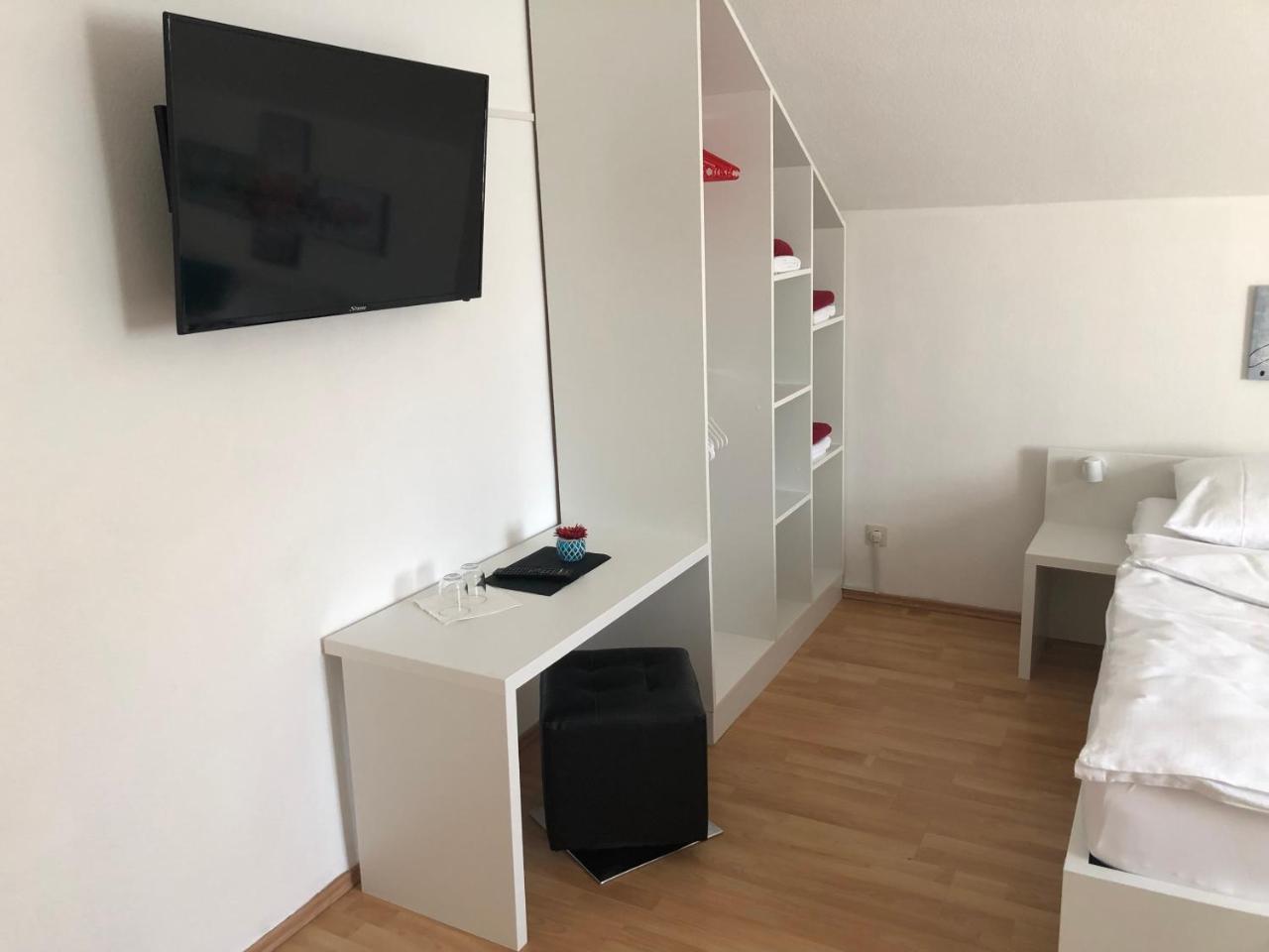 Center Rooms Villach Dış mekan fotoğraf