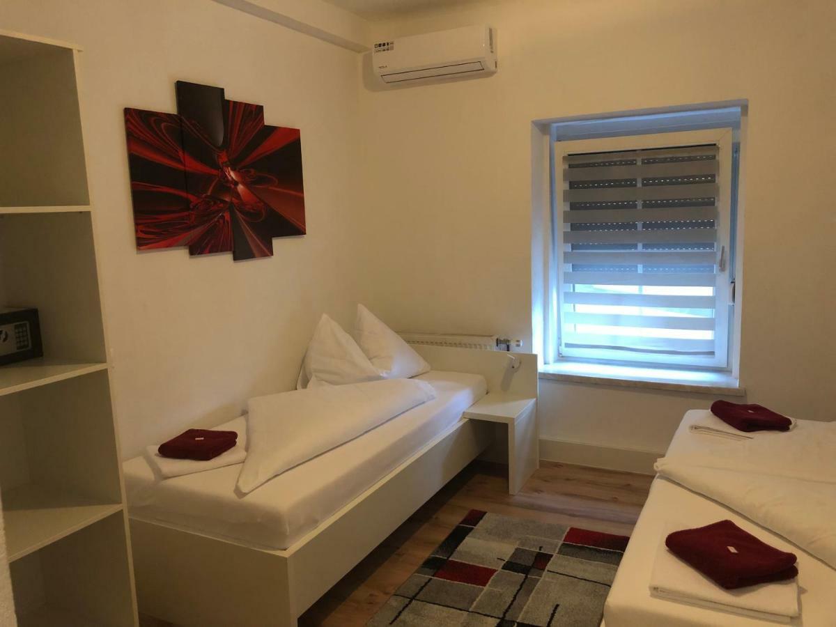 Center Rooms Villach Dış mekan fotoğraf