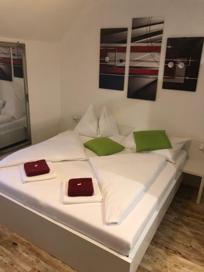 Center Rooms Villach Dış mekan fotoğraf